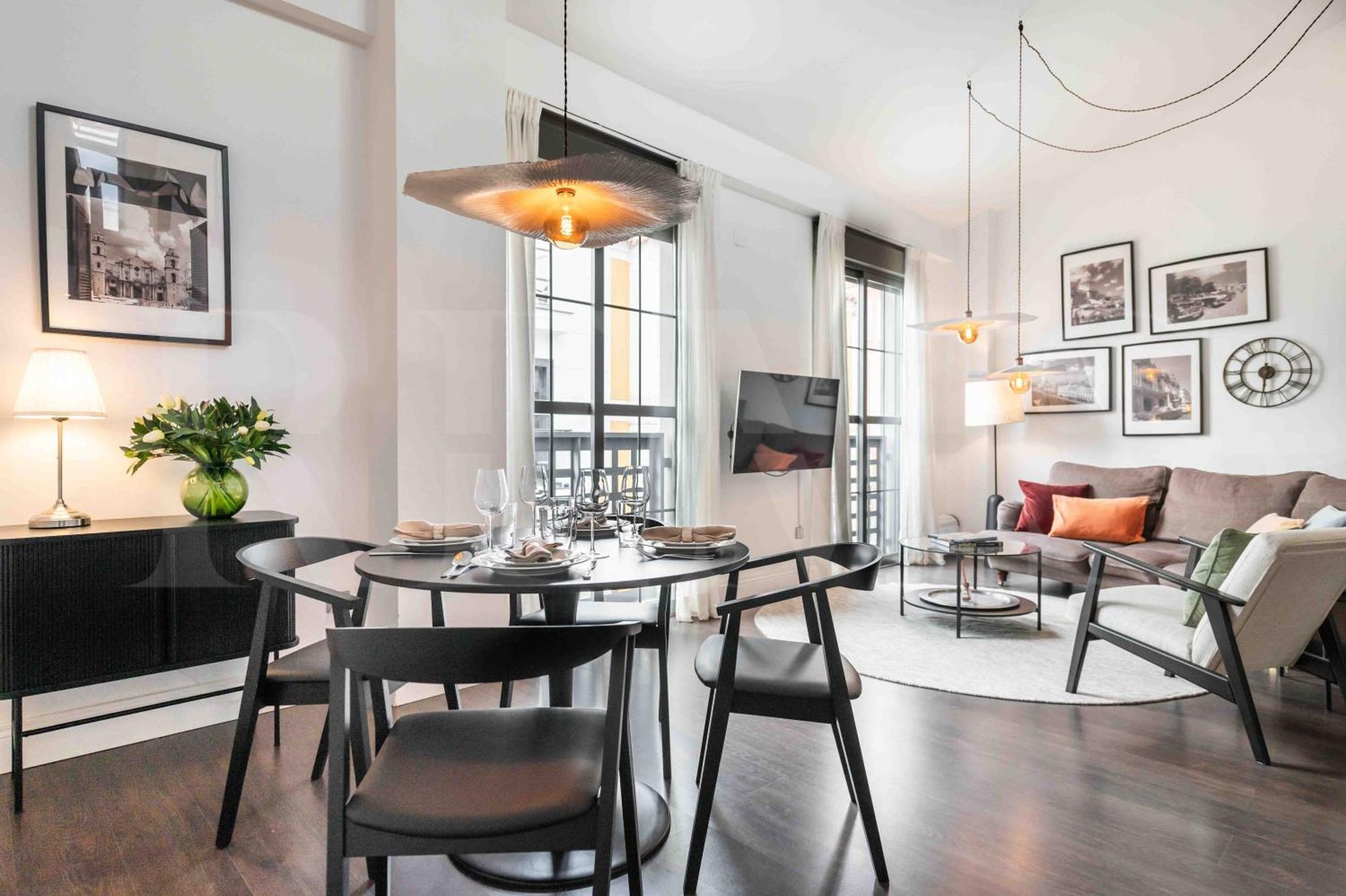 Bright Spacious Duplex With Terrace By Rems Apartamento *