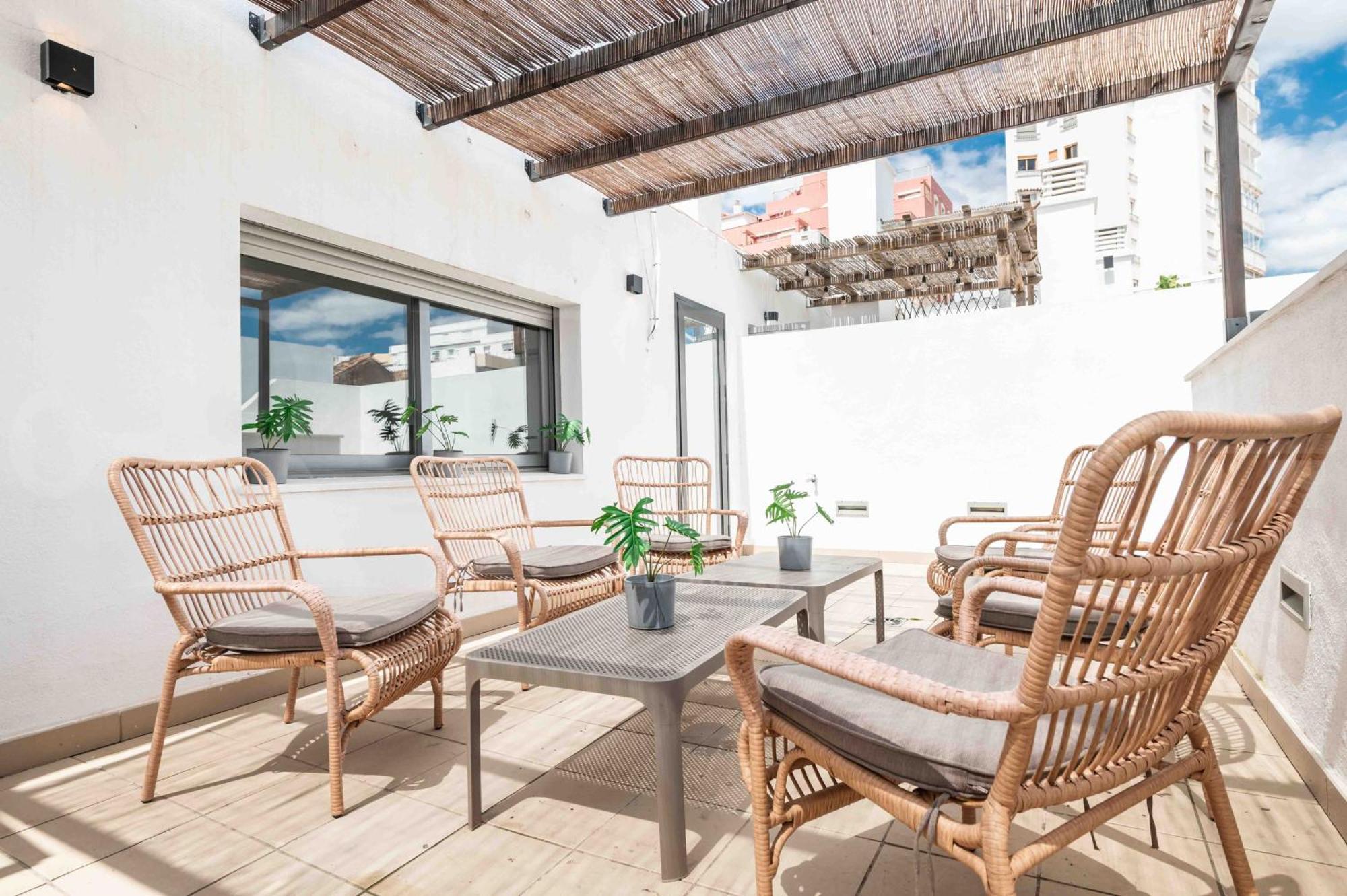 Apartamento Bright Spacious Duplex With Terrace By Rems *